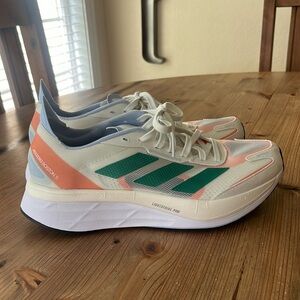 Adidas Adizero Boston 11 Women’s 9 Men’s 7.5